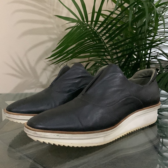 REED KRAKOFF LEATHER BLOCK HEEL LOAFERS - Picture 13 of 13